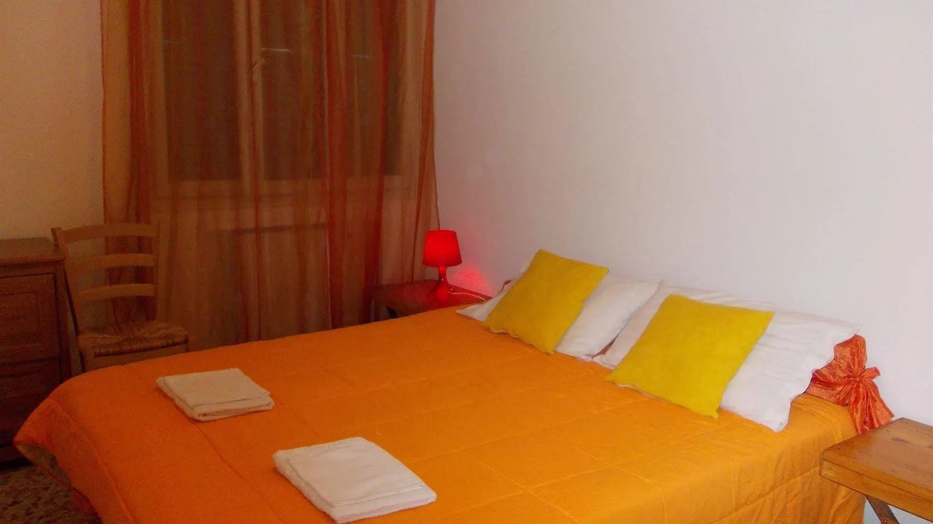Big Brother Bed & Rooms Treviso