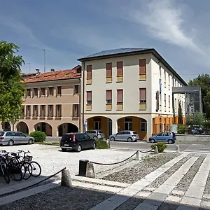 2* Inn Centro Della Famiglia